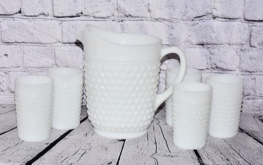 Vintage Anchor Hocking Depression Milk Glass Hobnail Pitcher & 5pc Cup Set
